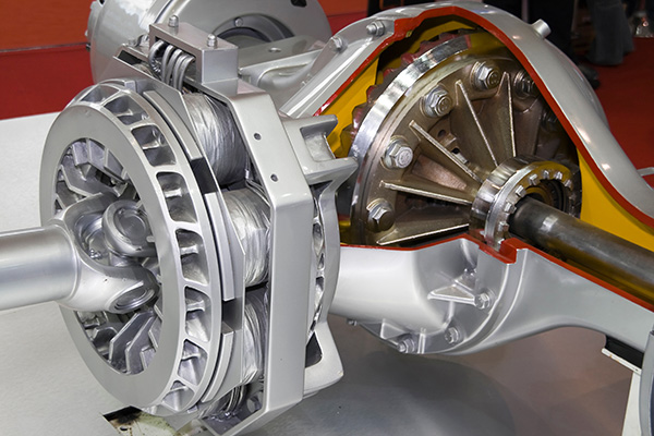 What Does a Transfer Case Do in a 4WD and AWD Vehicle?